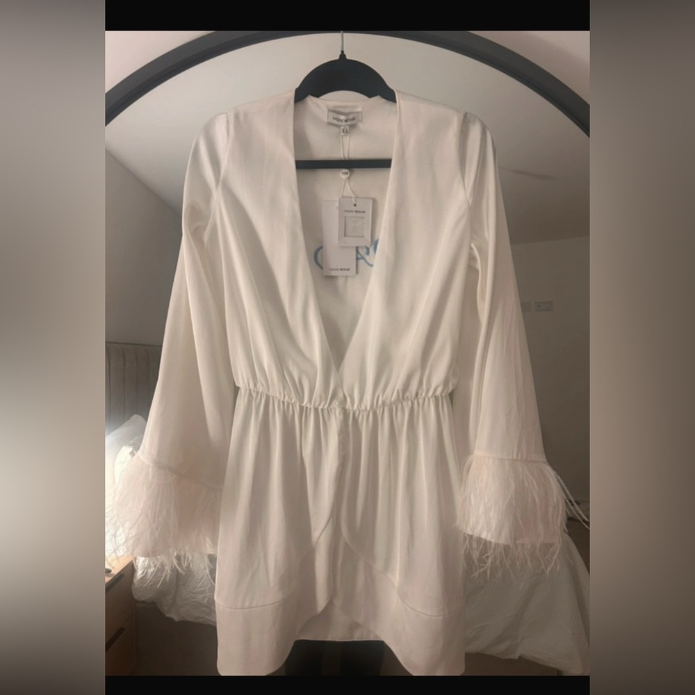 NADINE MERABI White Feather Trim Robe